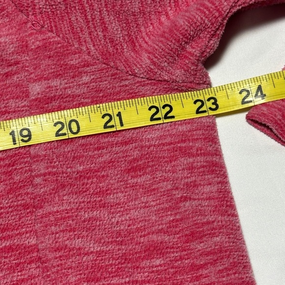 Cascade Sport, Soft, Warm, and comfortable Pink Pullover Sweatshirt - Picture 6 of 8